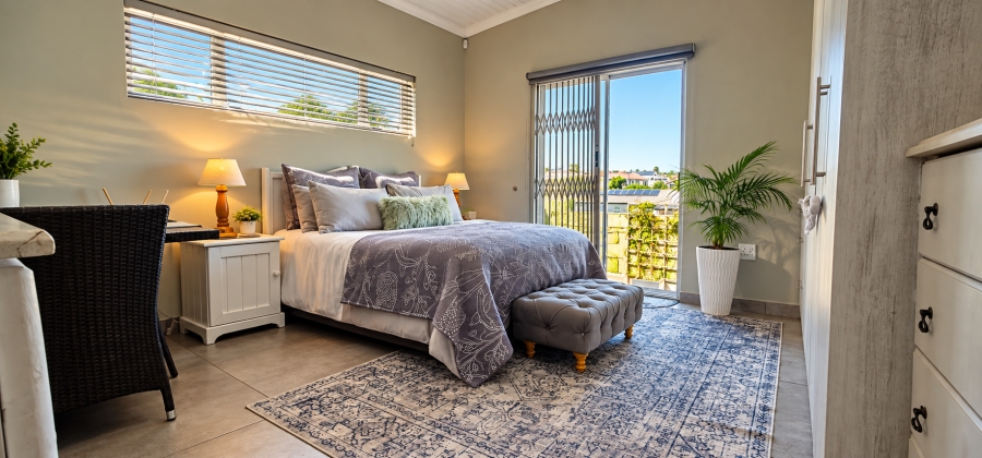 5 Bedroom Property for Sale in Myburgh Park Western Cape